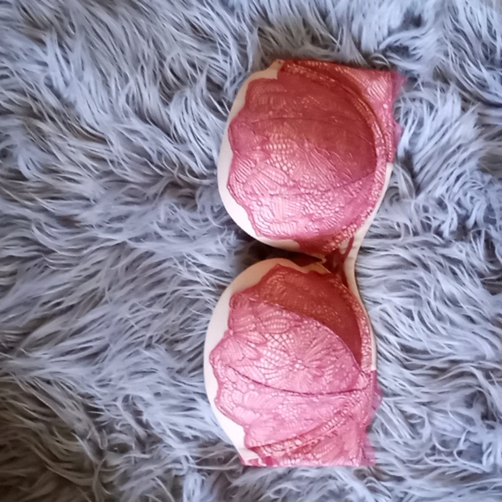 VS strapless Very Sexy Collection bra size 32D